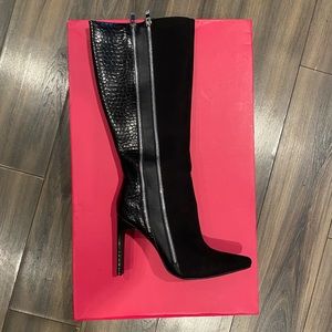 BRAND NEW Shoedazzle knee high Kioni Boot
